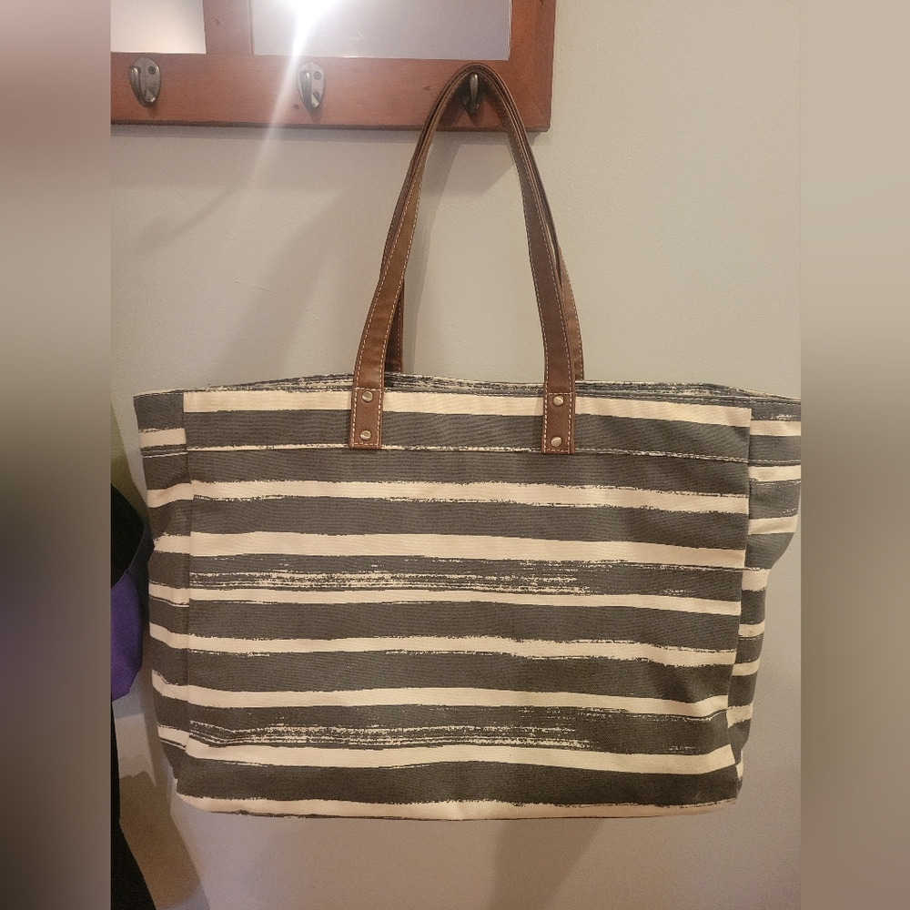 Maika Chic Striped Canvas Tote with Brown Leather Handles